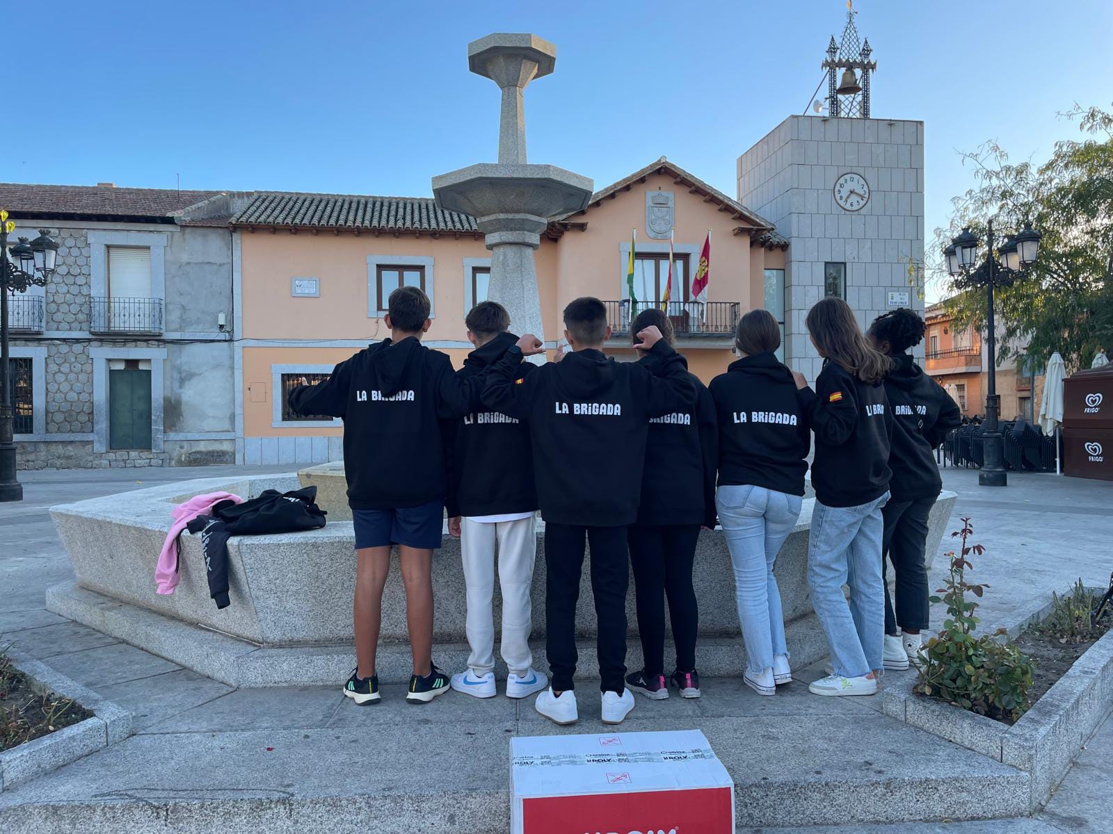 Sudadera Personalizada - Imagen 2